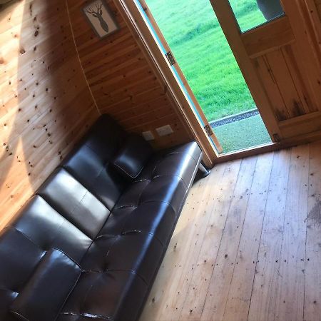 Hotel Meadow Glamping Carmarthen Zewnętrze zdjęcie